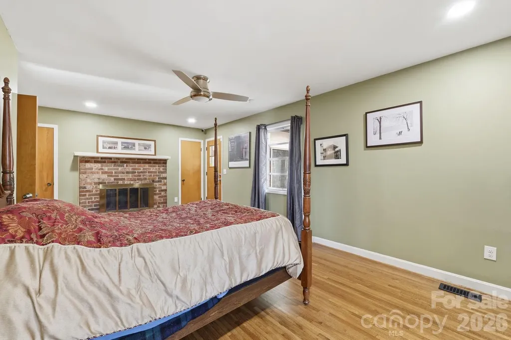 11715 Timber Ridge Road Charlotte NC 28213