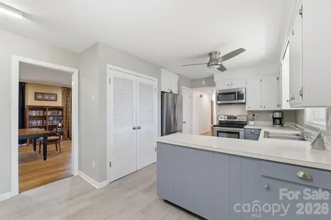 11715 Timber Ridge Road Charlotte NC 28213