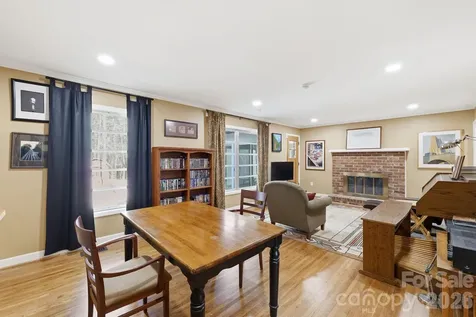 11715 Timber Ridge Road Charlotte NC 28213