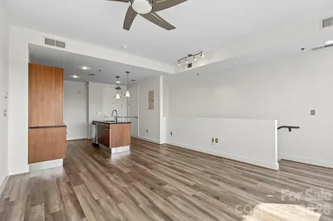 1133 Metropolitan Avenue Charlotte NC 28204