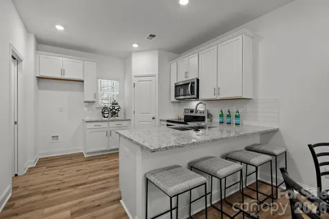 3204 Butler Hill Drive Matthews NC 28105