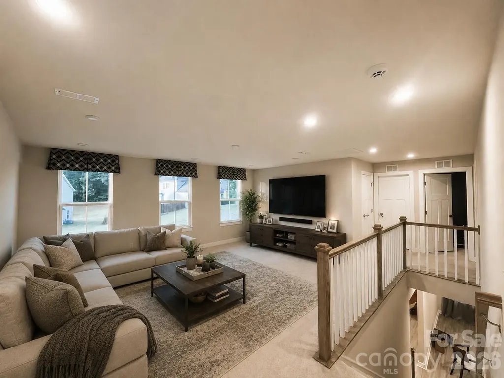 7708 W Berkeley Road Denver NC 28037