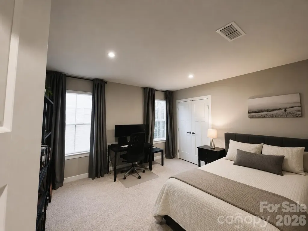 7708 W Berkeley Road Denver NC 28037