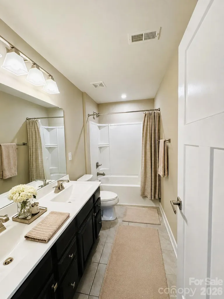 7708 W Berkeley Road Denver NC 28037