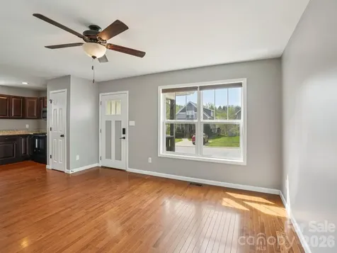 17 Yarrow Meadow Road Weaverville NC 28787