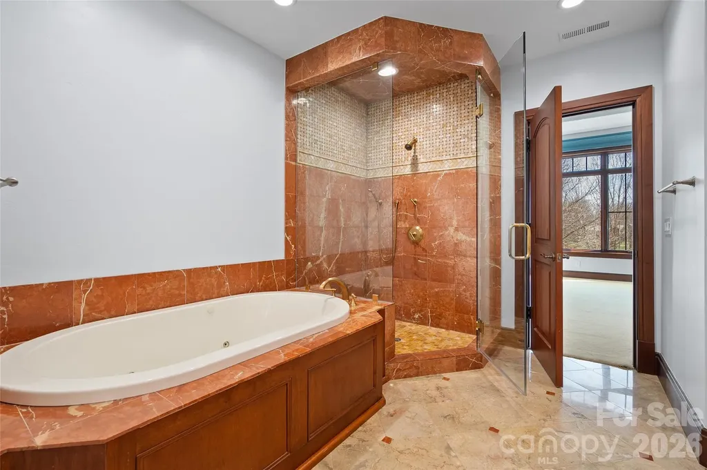 34 Foxbridge Way Arden NC 28704