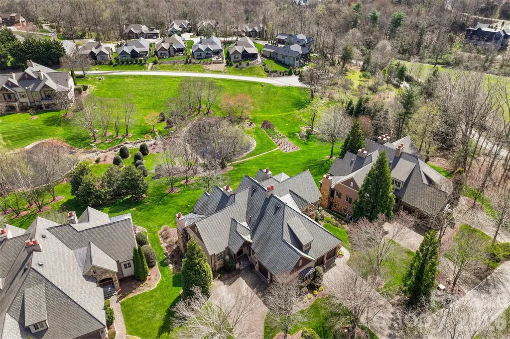 34 Foxbridge Way Arden NC 28704