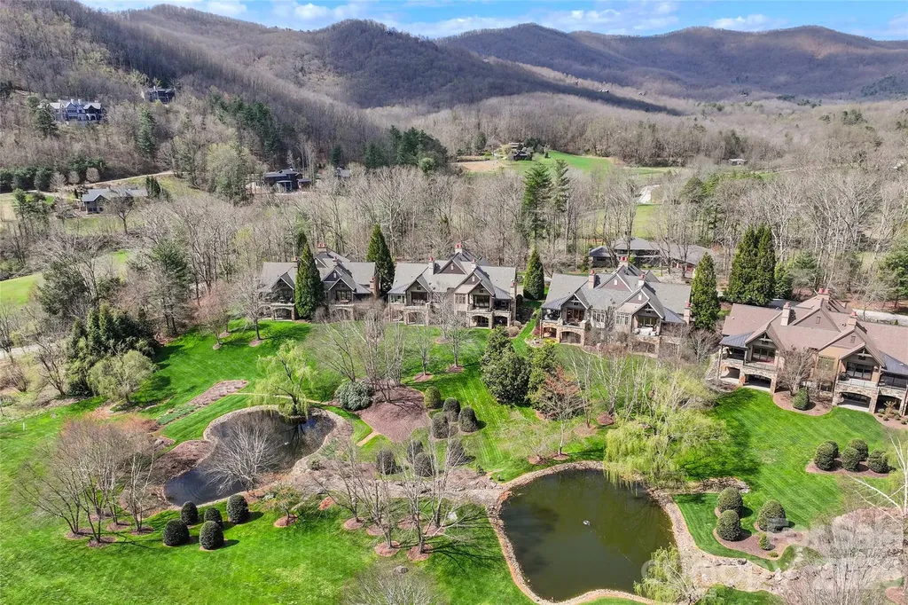 34 Foxbridge Way Arden NC 28704