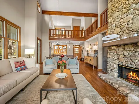 4 Wild Ivy Run Hendersonville NC 28739