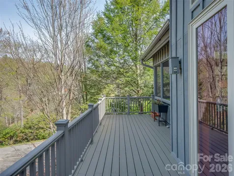 4 Wild Ivy Run Hendersonville NC 28739