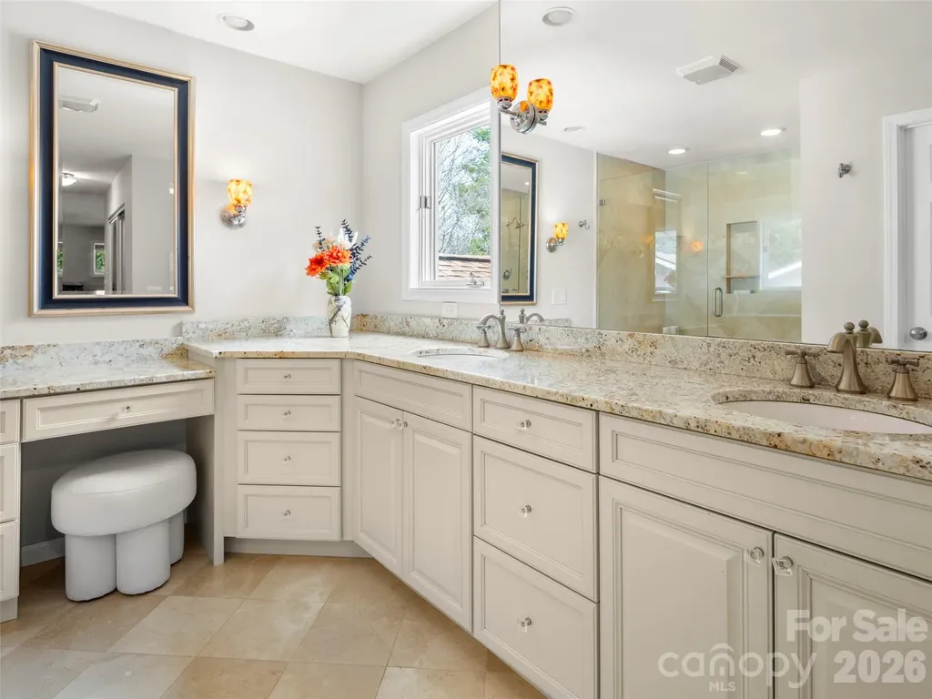 103 Parkway Court Asheville NC 28803