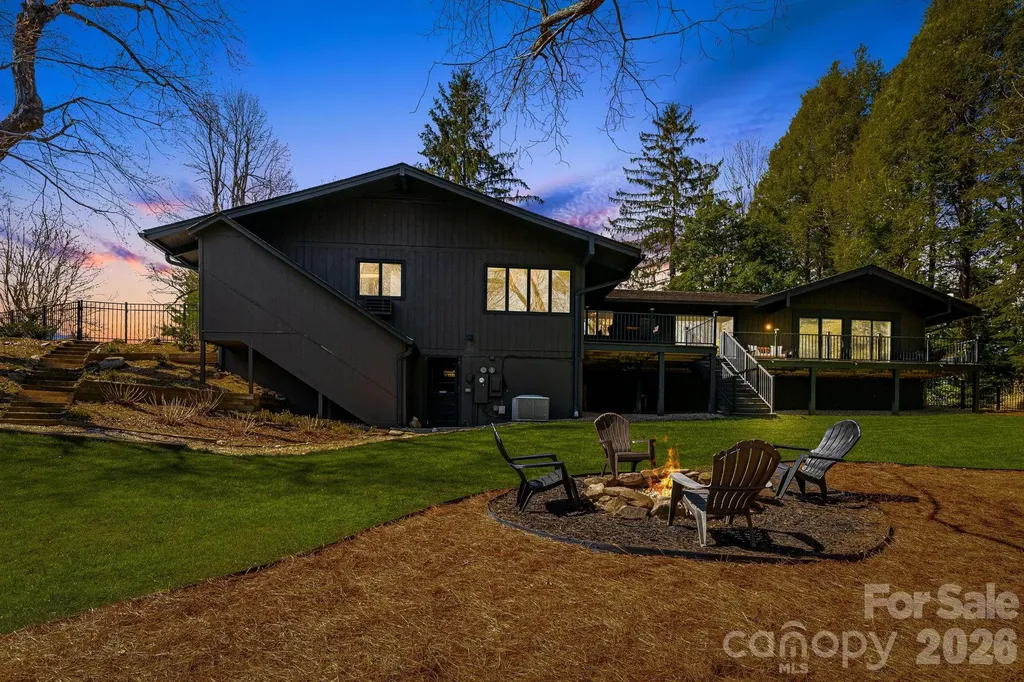 254 Orchard Circle Laurel Park NC 28739