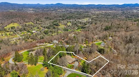 254 Orchard Circle Laurel Park NC 28739