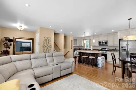 6616 Highbrook Drive Charlotte NC 28212