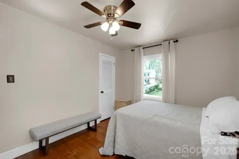 6616 Highbrook Drive Charlotte NC 28212