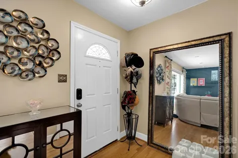 6616 Highbrook Drive Charlotte NC 28212