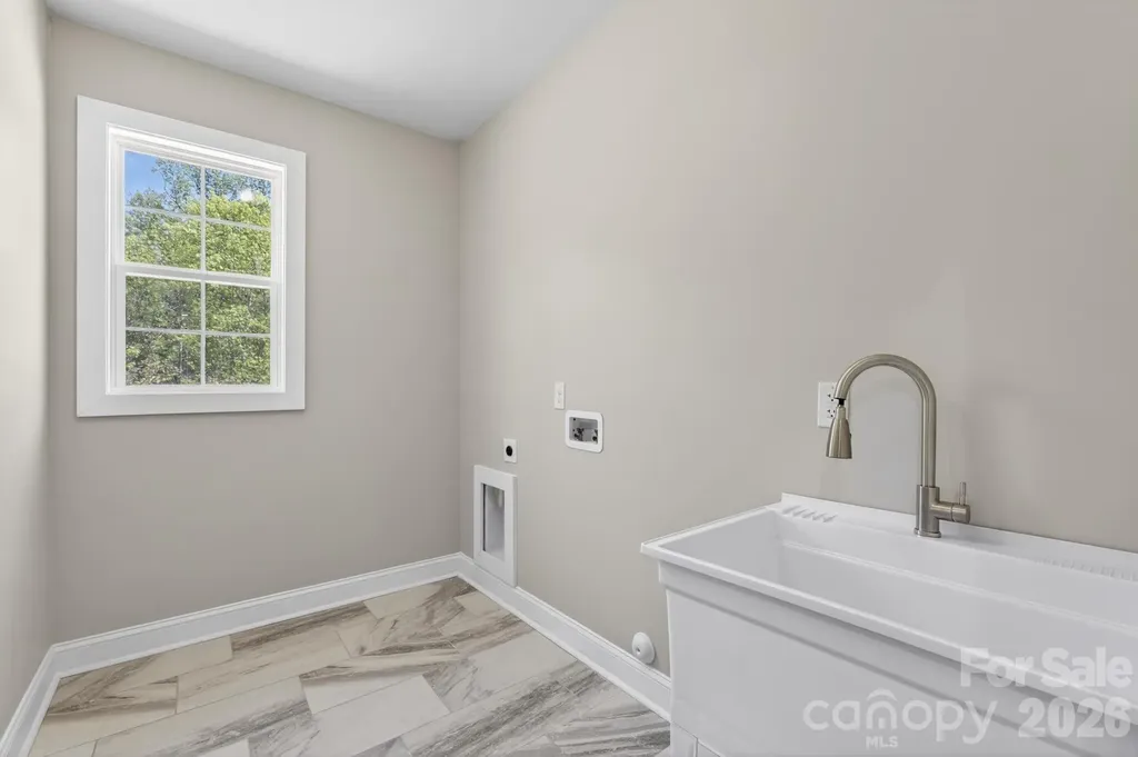 416 Whitmore Street SE Lenoir NC 28645