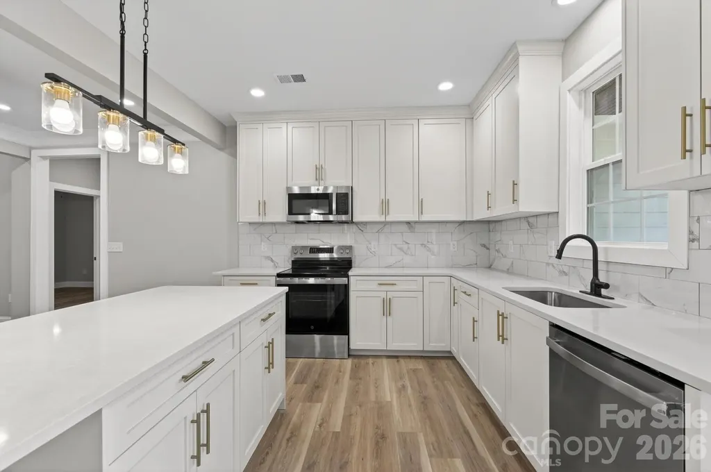 416 Whitmore Street SE Lenoir NC 28645