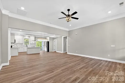 416 Whitmore Street SE Lenoir NC 28645