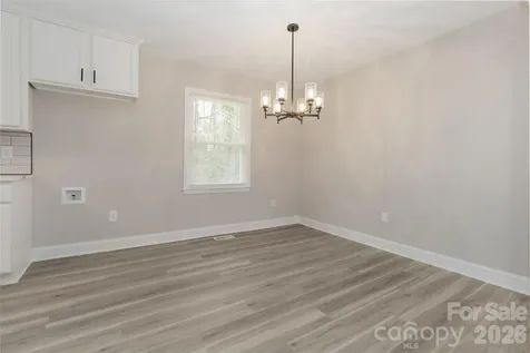 6726 Barrington Drive Charlotte NC 28215