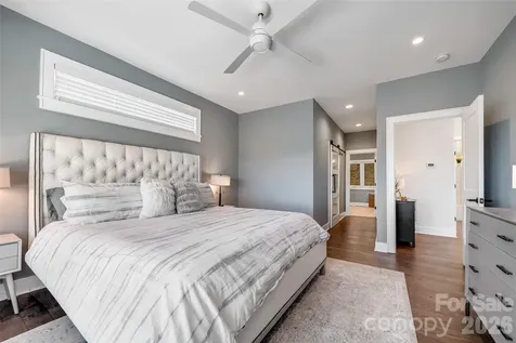 98 Rock Cliff Way Hendersonville NC 28791
