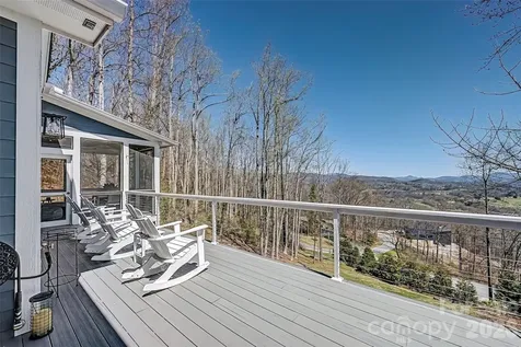98 Rock Cliff Way Hendersonville NC 28791