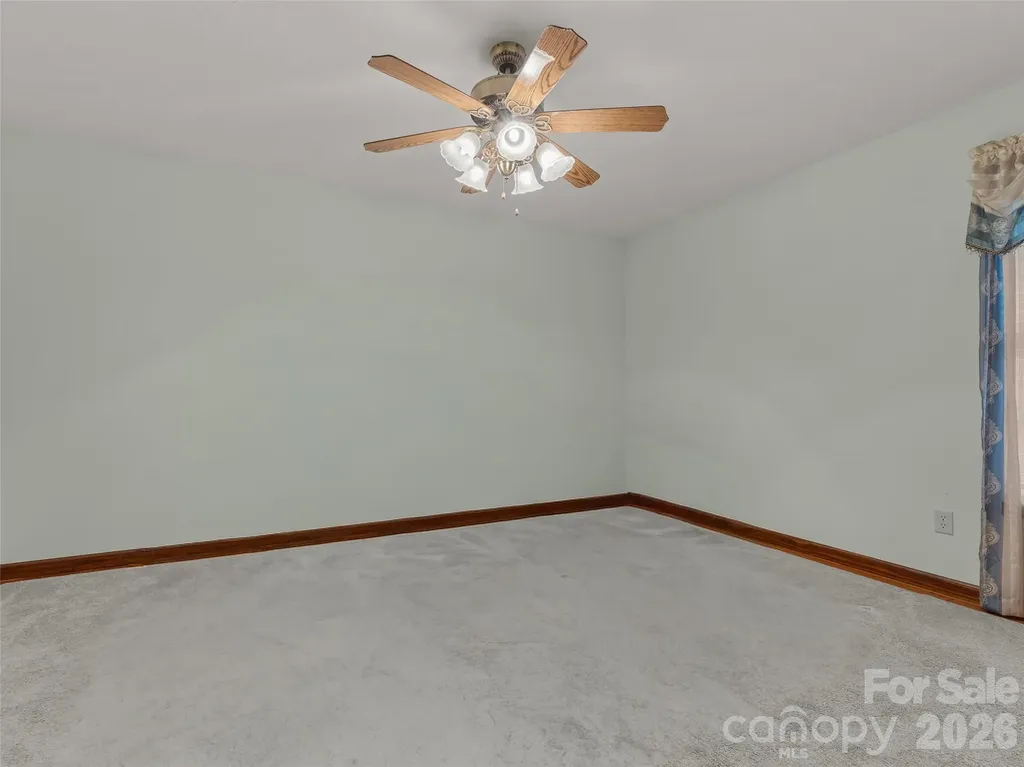 476 Jackson Loop Road Flat Rock NC 28731