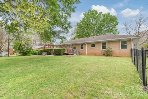 7537 Monroe Road Charlotte NC 28212