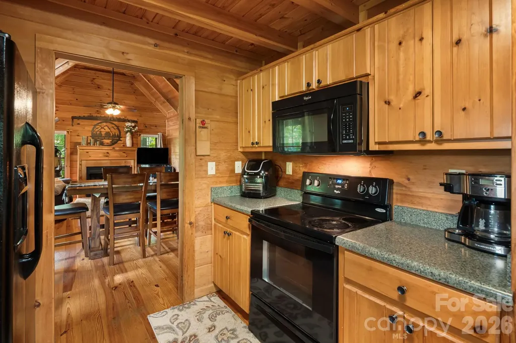 898 Morgan Hill Road Black Mountain NC 28711