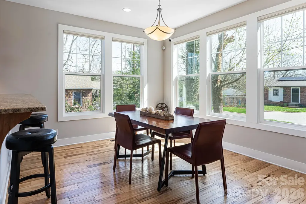 178 Courtland Place Asheville NC 28801