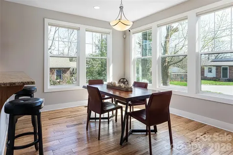 178 Courtland Place Asheville NC 28801