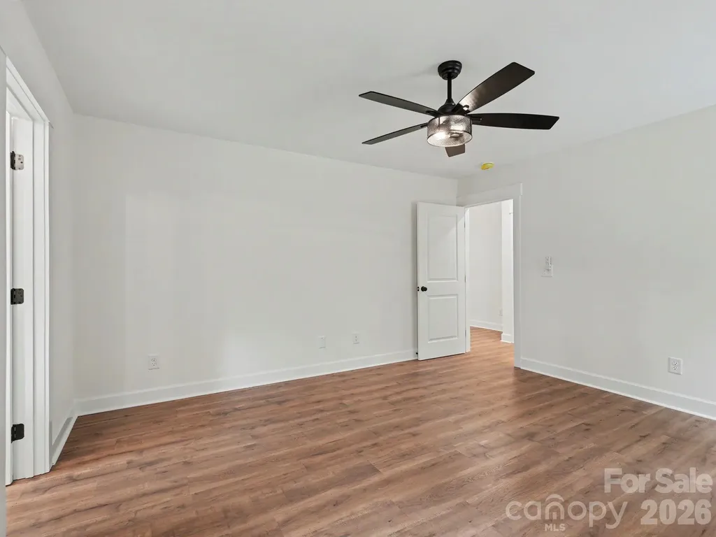 5033 Macon Street Kannapolis NC 28081