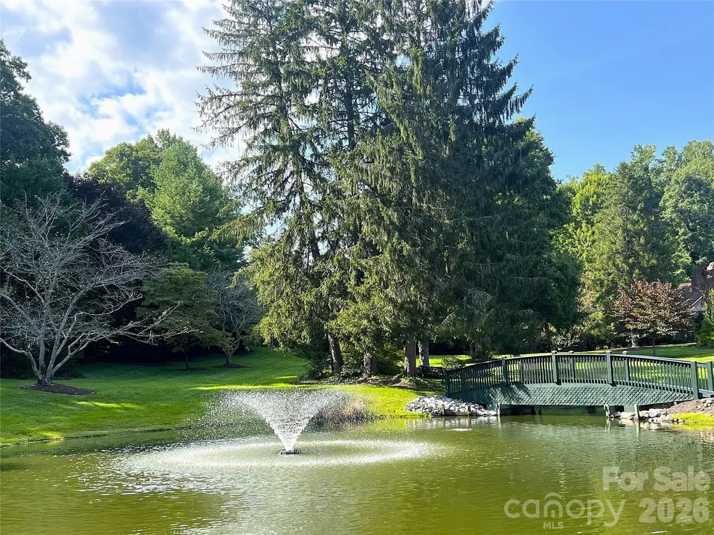 108 Glenbrook Drive Hendersonville NC 28739