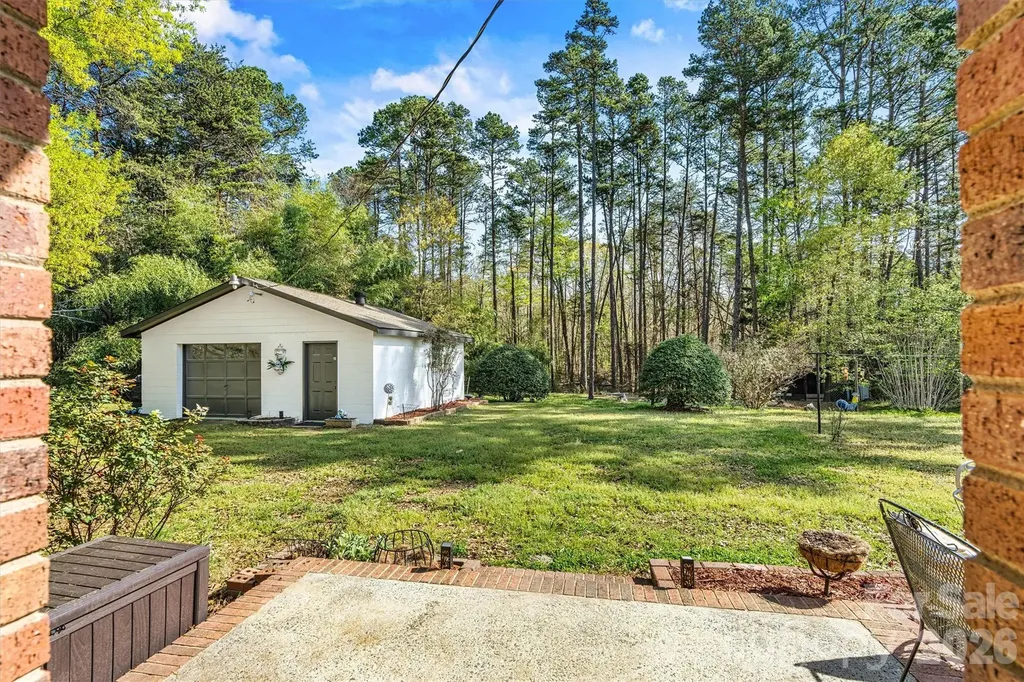 5329 E Highway 27 Highway Iron Station NC 28080