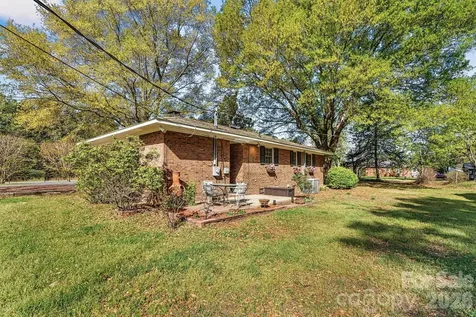 5329 E Highway 27 Highway Iron Station NC 28080