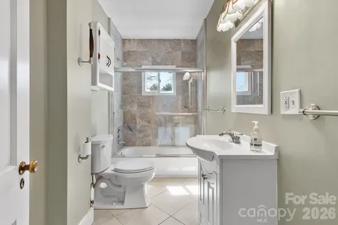 832 Sand Hill Road Asheville NC 28806