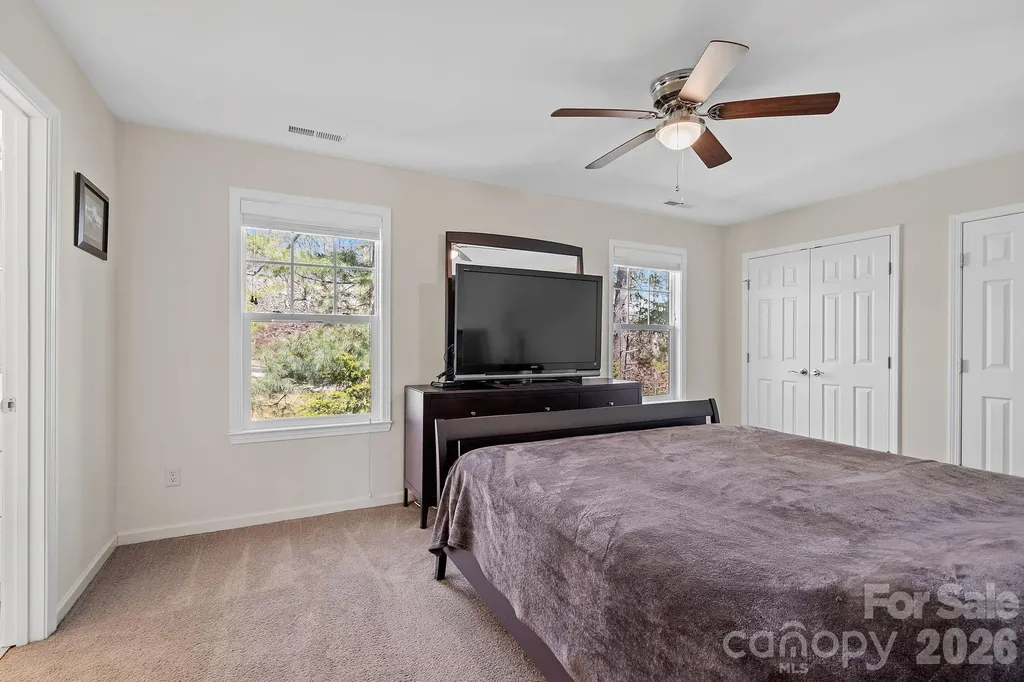 1009 Baldwin Commons Drive Arden NC 28704