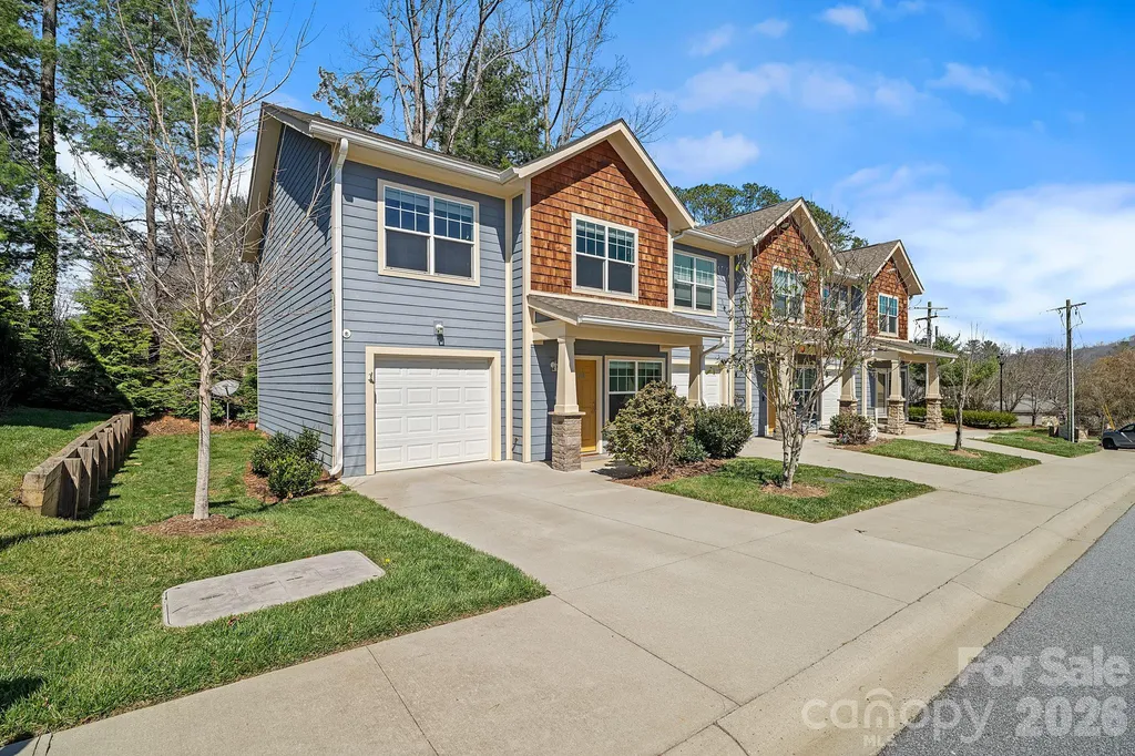 1009 Baldwin Commons Drive Arden NC 28704