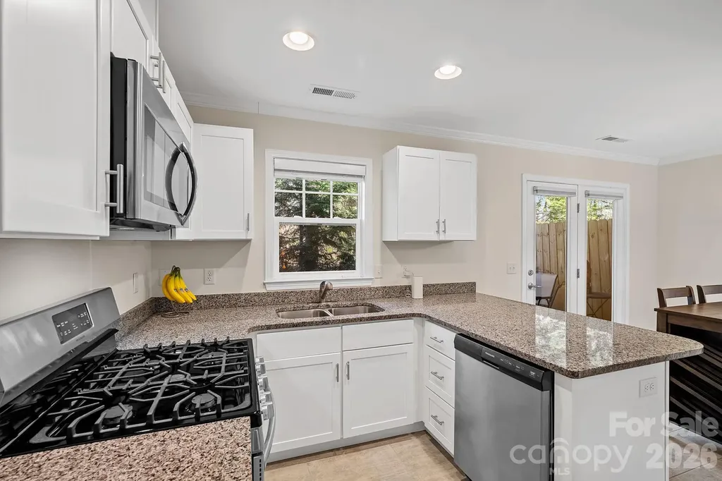 1009 Baldwin Commons Drive Arden NC 28704