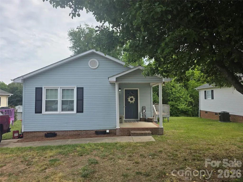 220 E Alabama Avenue Bessemer City NC 28016