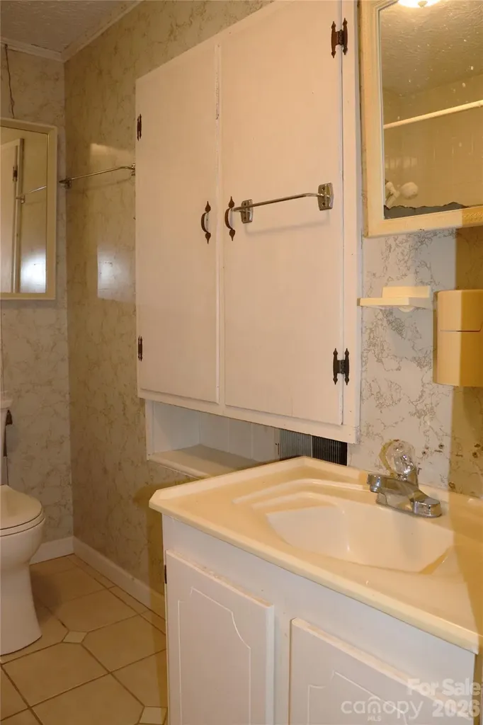 4543 Horseshoe Bend Road Hudson NC 28638