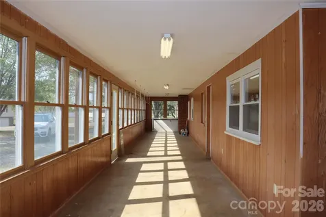 4543 Horseshoe Bend Road Hudson NC 28638