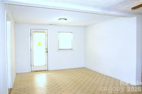 4543 Horseshoe Bend Road Hudson NC 28638
