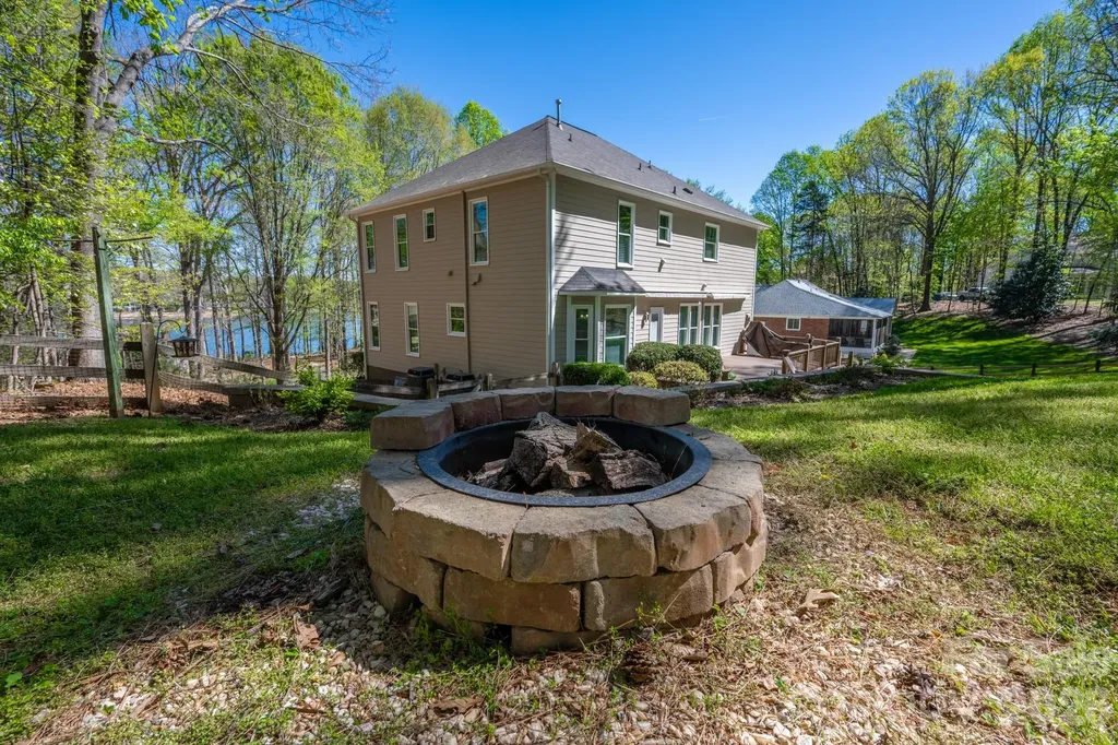 345 Beaten Path Road Mooresville NC 28117