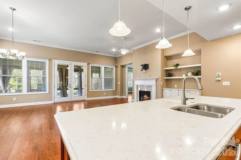 6313 Good News Drive Charlotte NC 28215