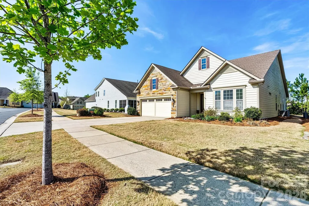 6313 Good News Drive Charlotte NC 28215