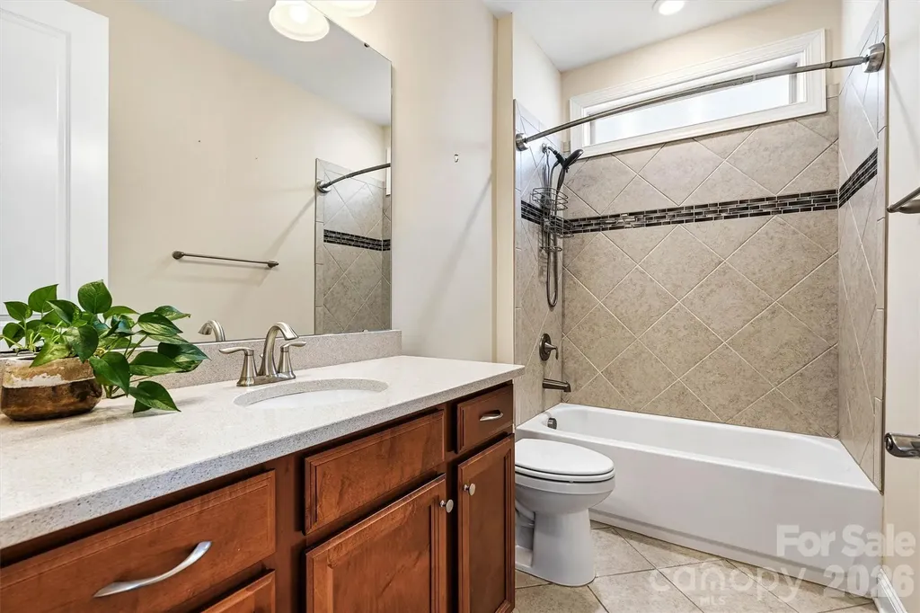 6313 Good News Drive Charlotte NC 28215