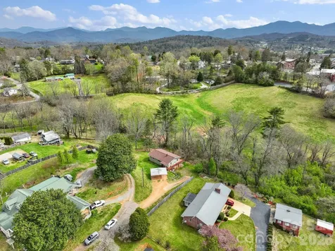 103 Bidwell Street Franklin NC 28734