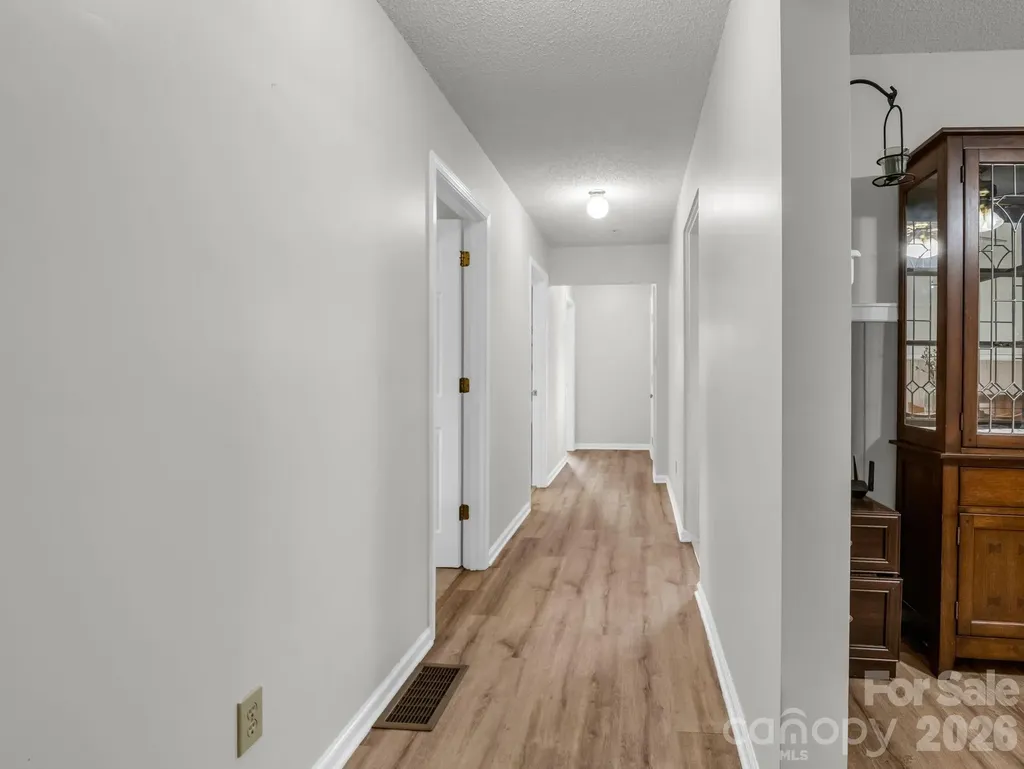 47 Granny Apple Road Hendersonville NC 28792