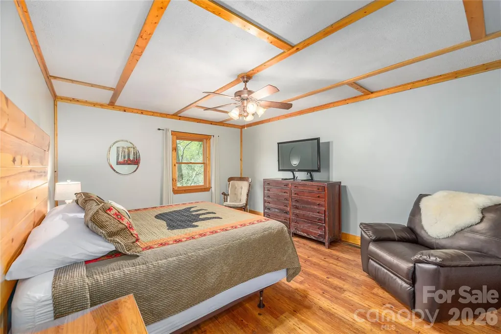 129 Valley Creek Drive Maggie Valley NC 28751